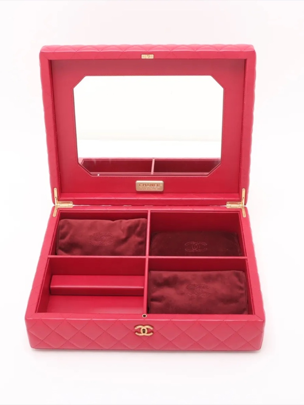 Chanel Success Story - Picture 4 of 6